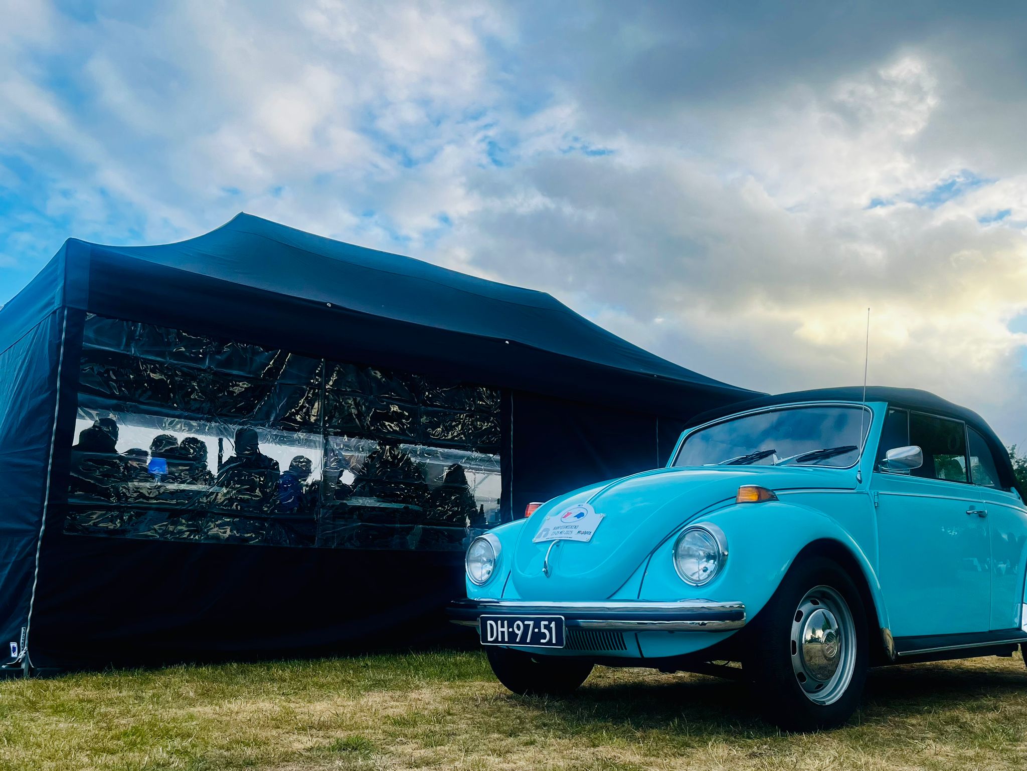 Easy up partytent huren