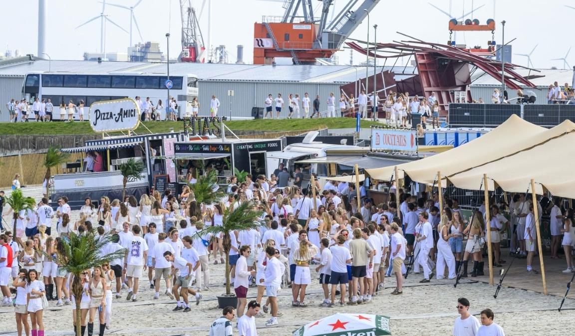 WhatsApp Image 2025-12-02 at 14.30.07 (1)